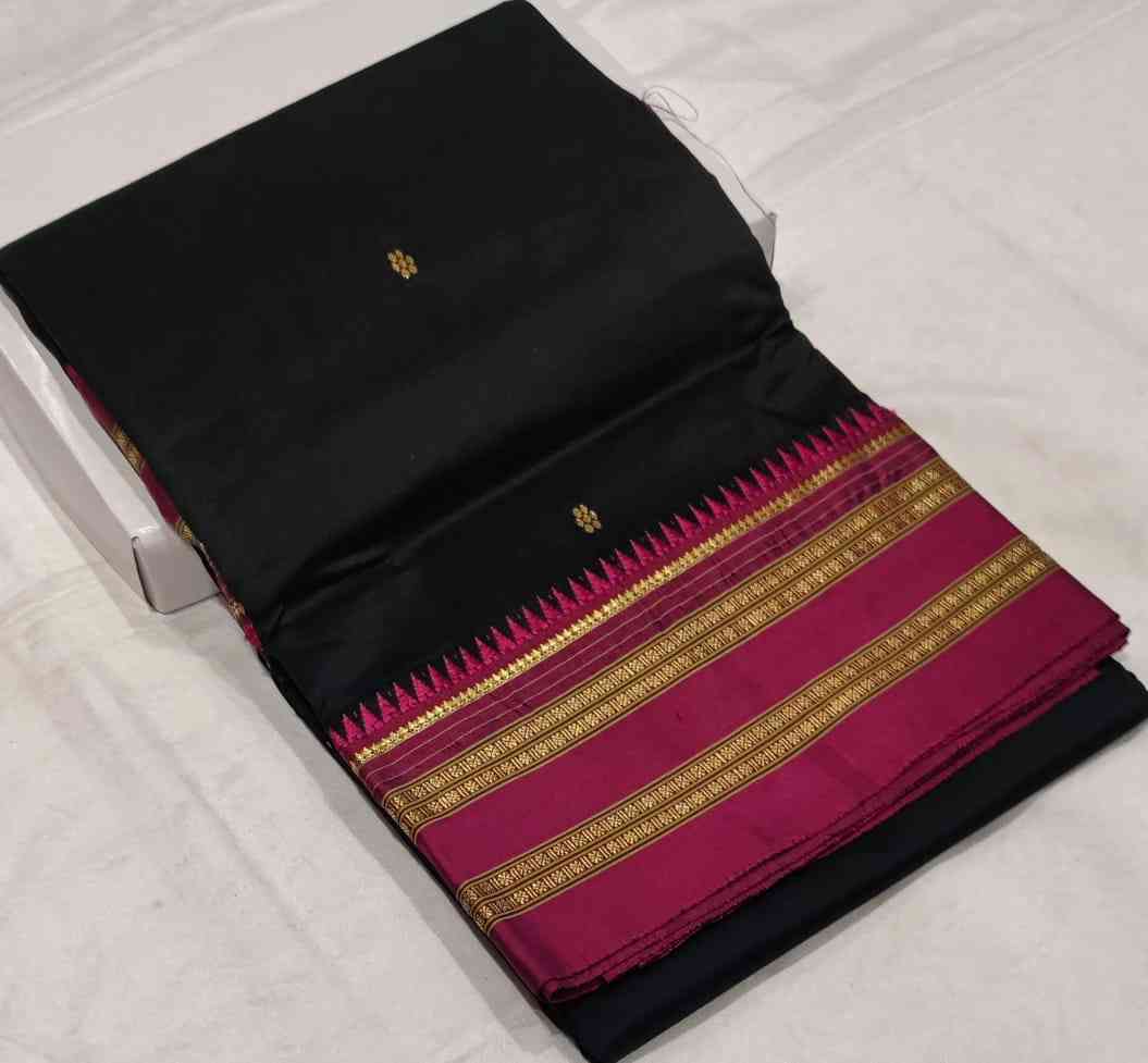 Black with Pink Narayan Peth Paithani Saree - Paithanistore