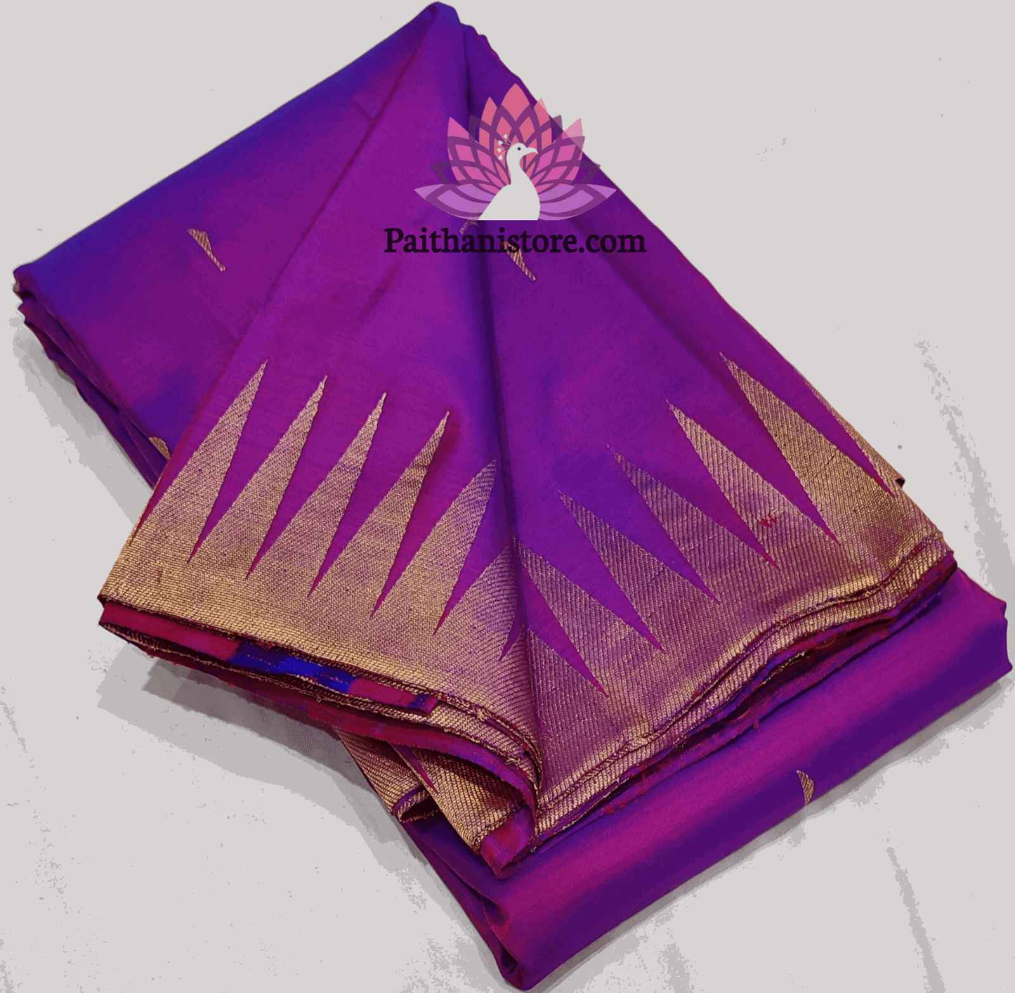 Graceful Temple Border Paithani Saree