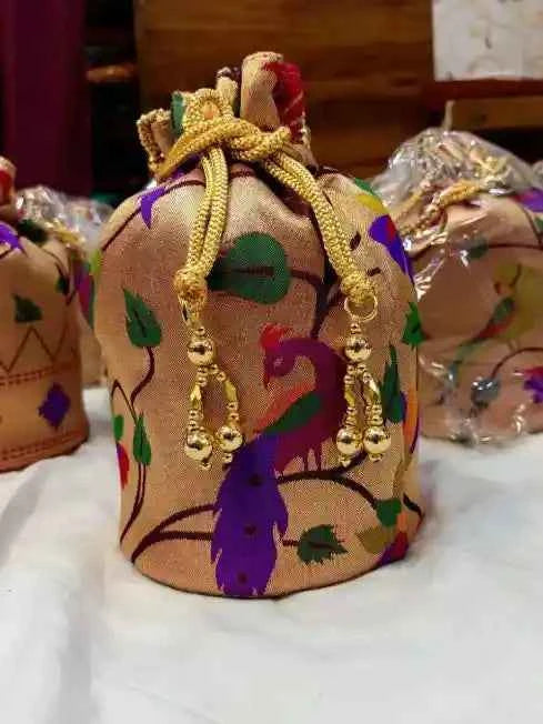 Paithani Potli