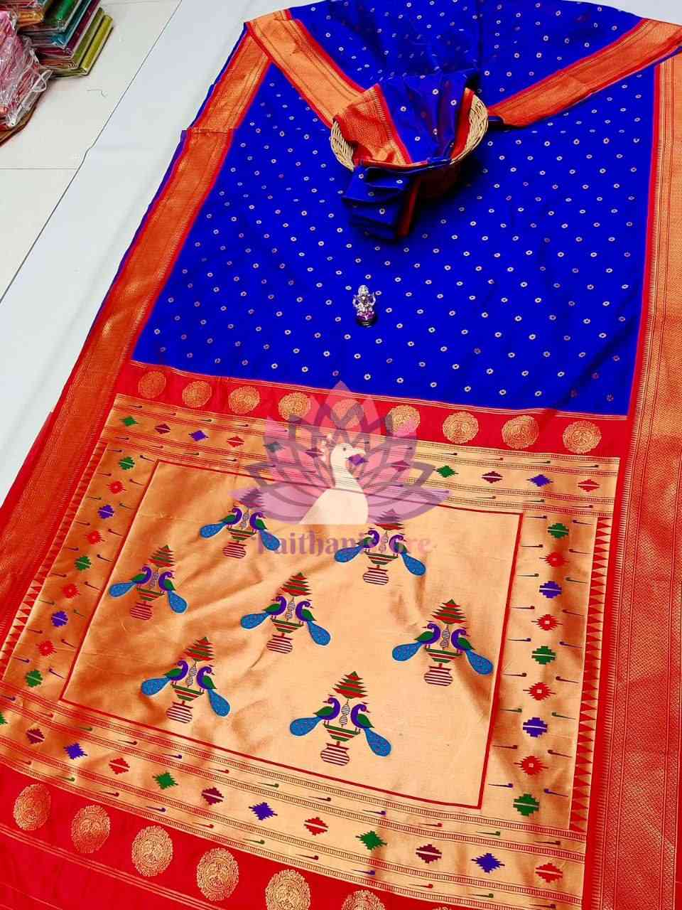 Elegant Traditional Nauvari Paithani Saree with Meena Butti - Soft Tana Silk 9 Yard Saree - Paithanistore
