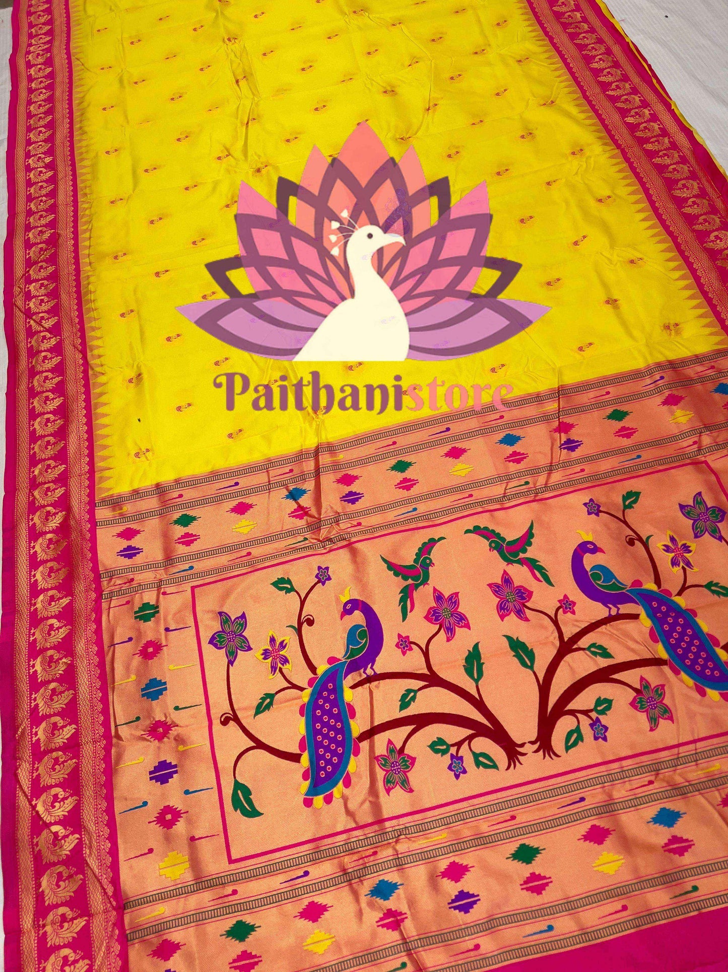 Nauvari Sarees For Wedding