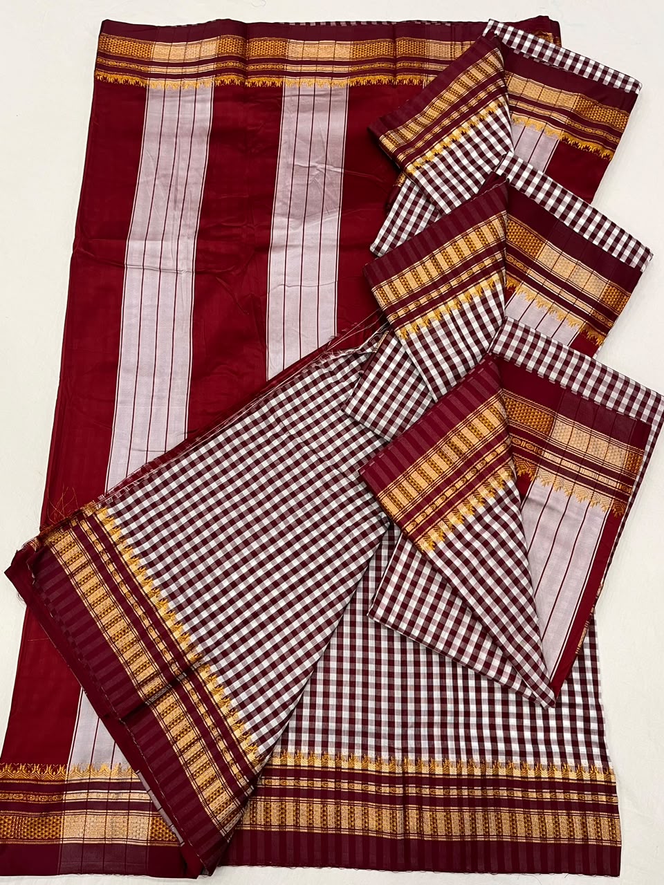 Checks Irkal Saree in Art Soft Silk with Contrast Blouse