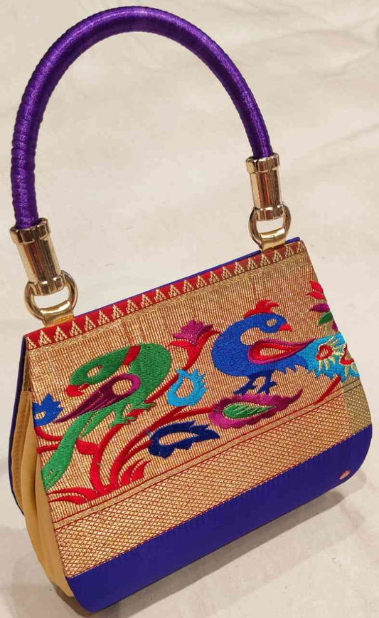 Designer Handbags: The Latest Trends for 2023 - Paithanistore