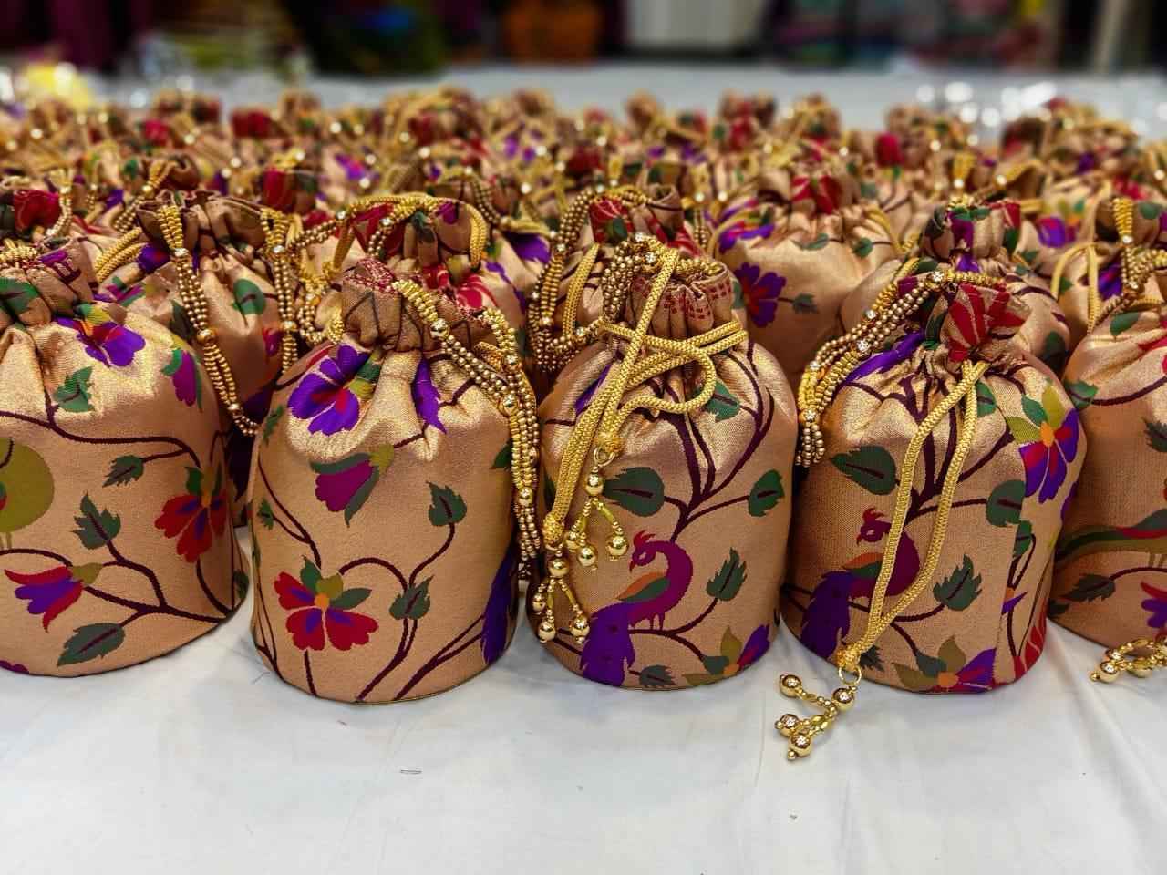 Paithani Potli