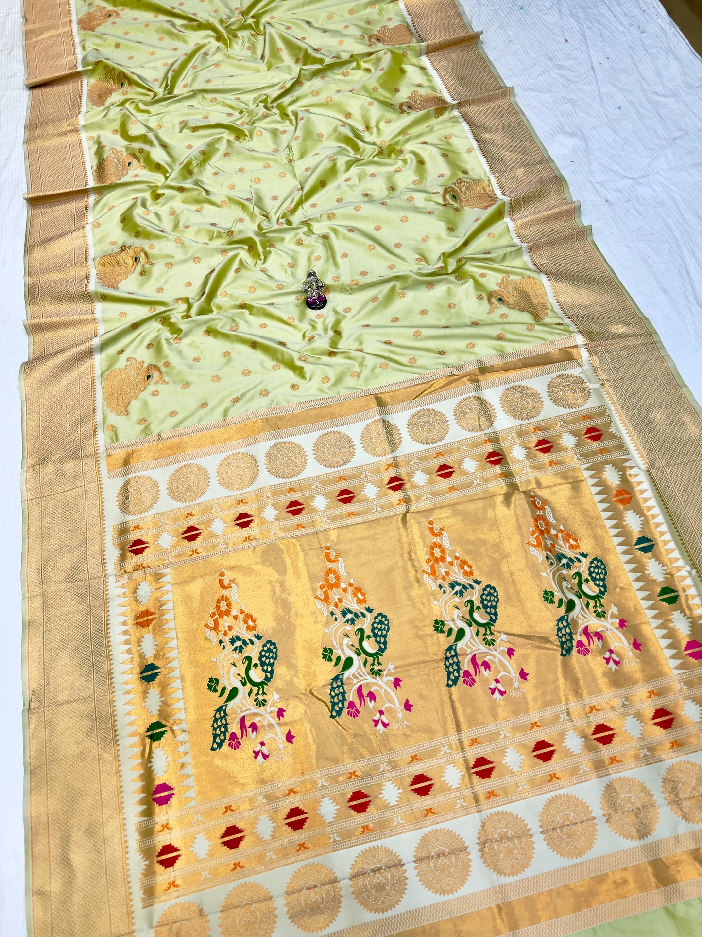 Beautiful Kalanjali Paithani saree