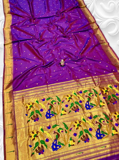 Beautiful Peacock Pallu Paithani Saree — Detail Close-up