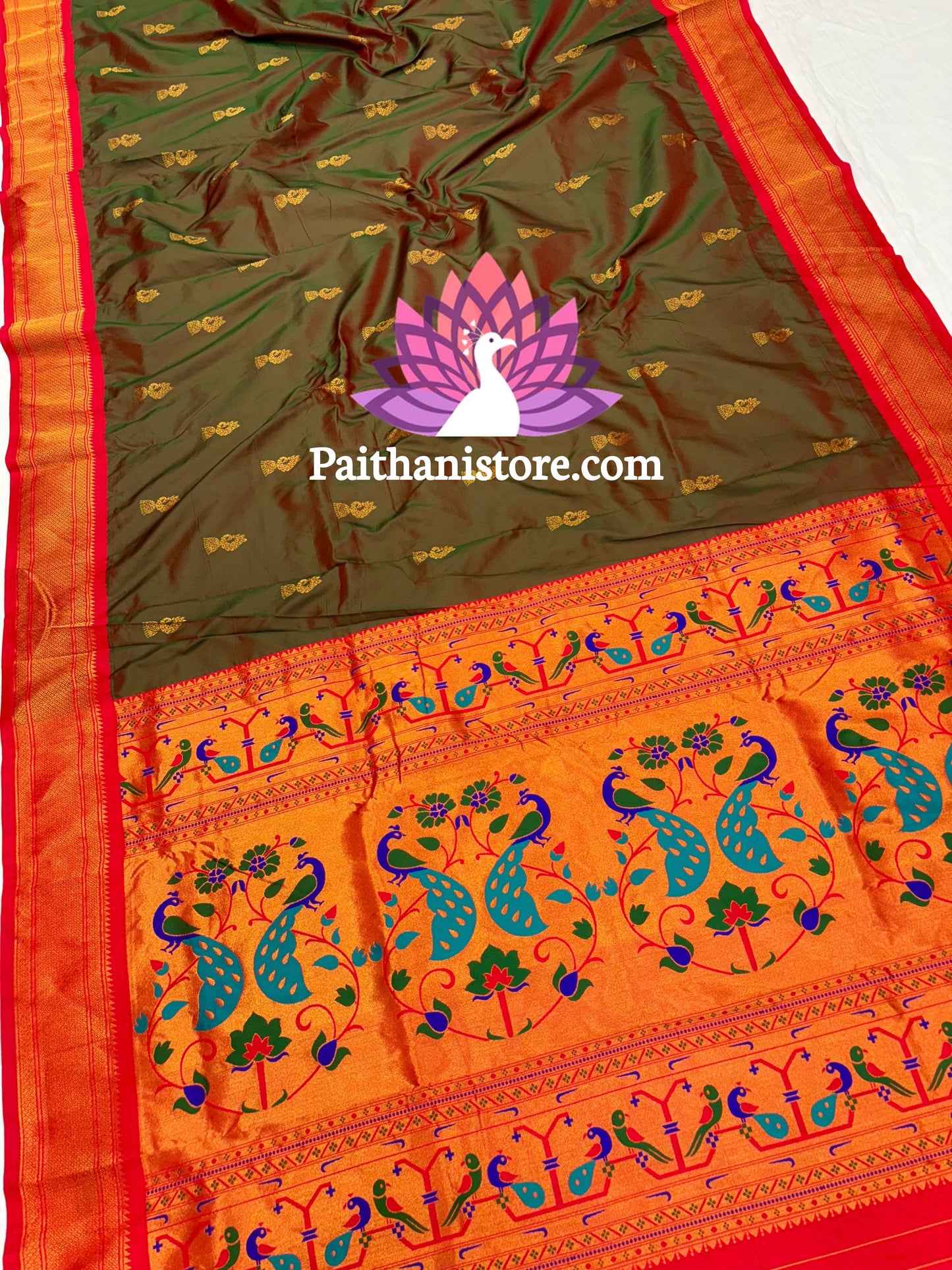 Designer Peacock Butti Kadiyal Paithani Saree — Color View