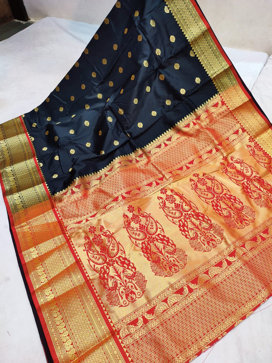 Black mhalsa Paithani Saree