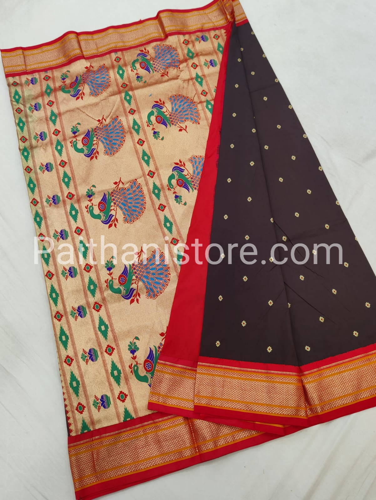 Kadiyal Semi Silk Paithani Saree — Detail Close-up