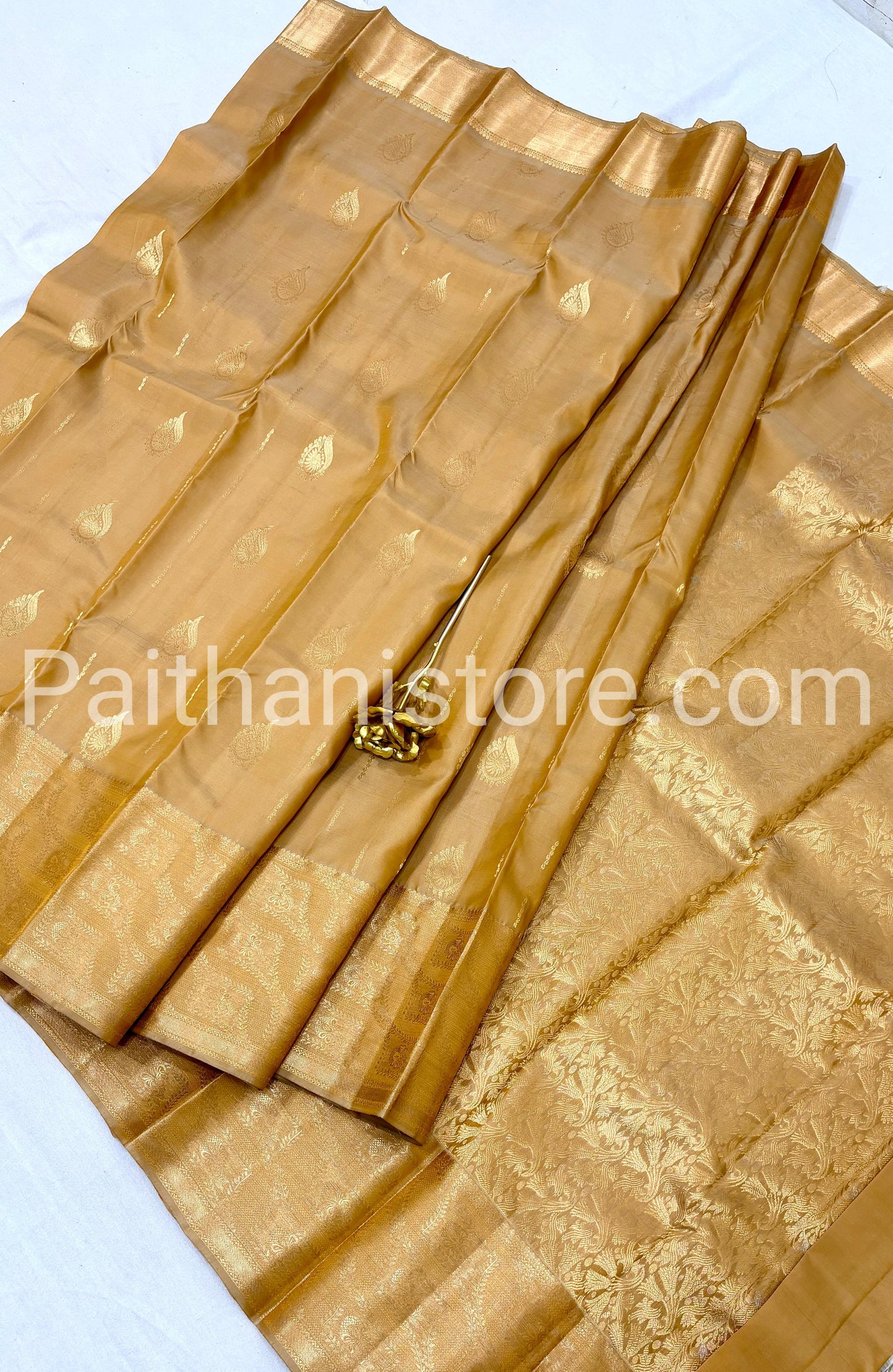 Pure Silk Kanchipuram Saree — Pallu Detail