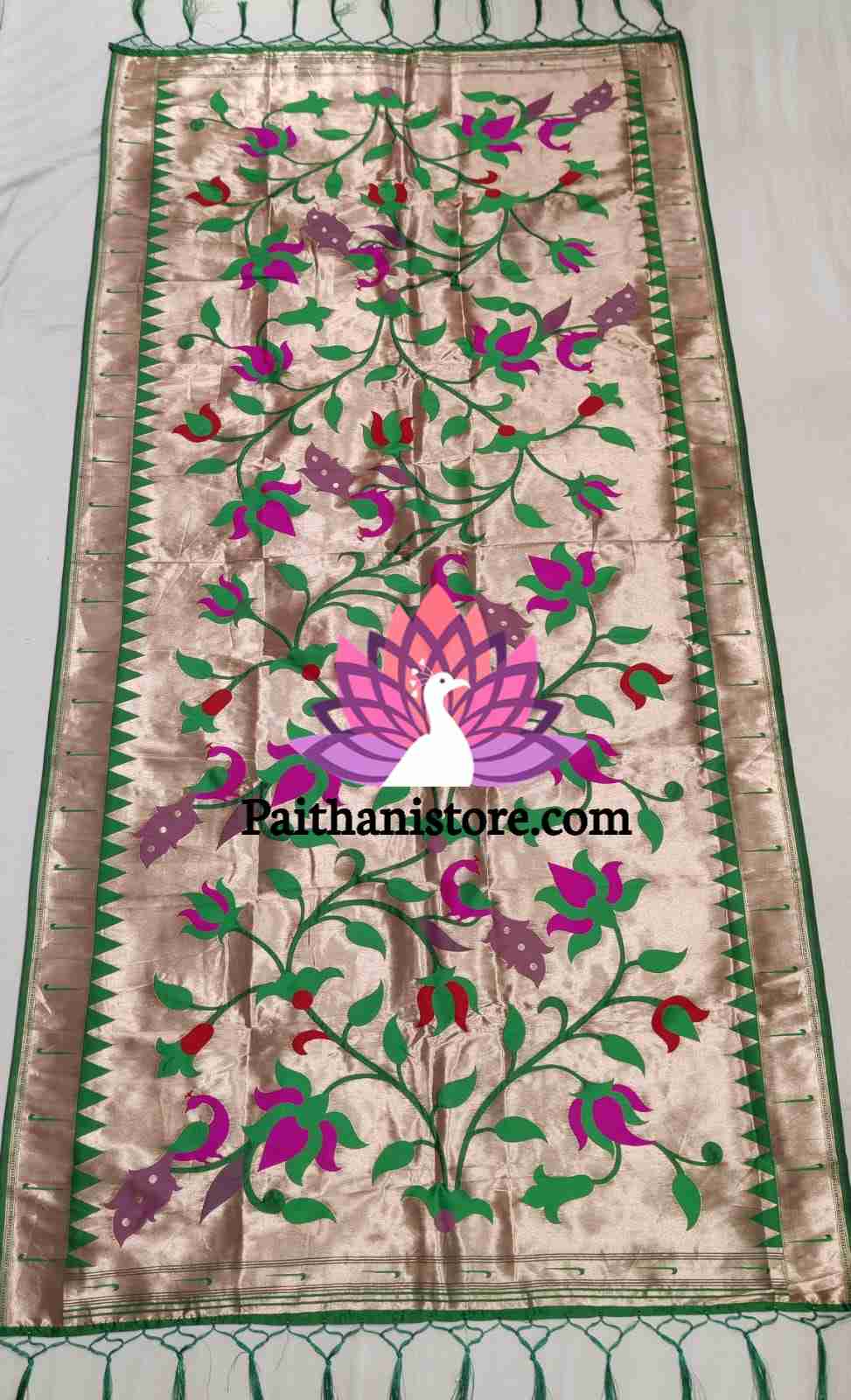 Exquisite Muniya Border Dupatta – Perfect for Any Occasion