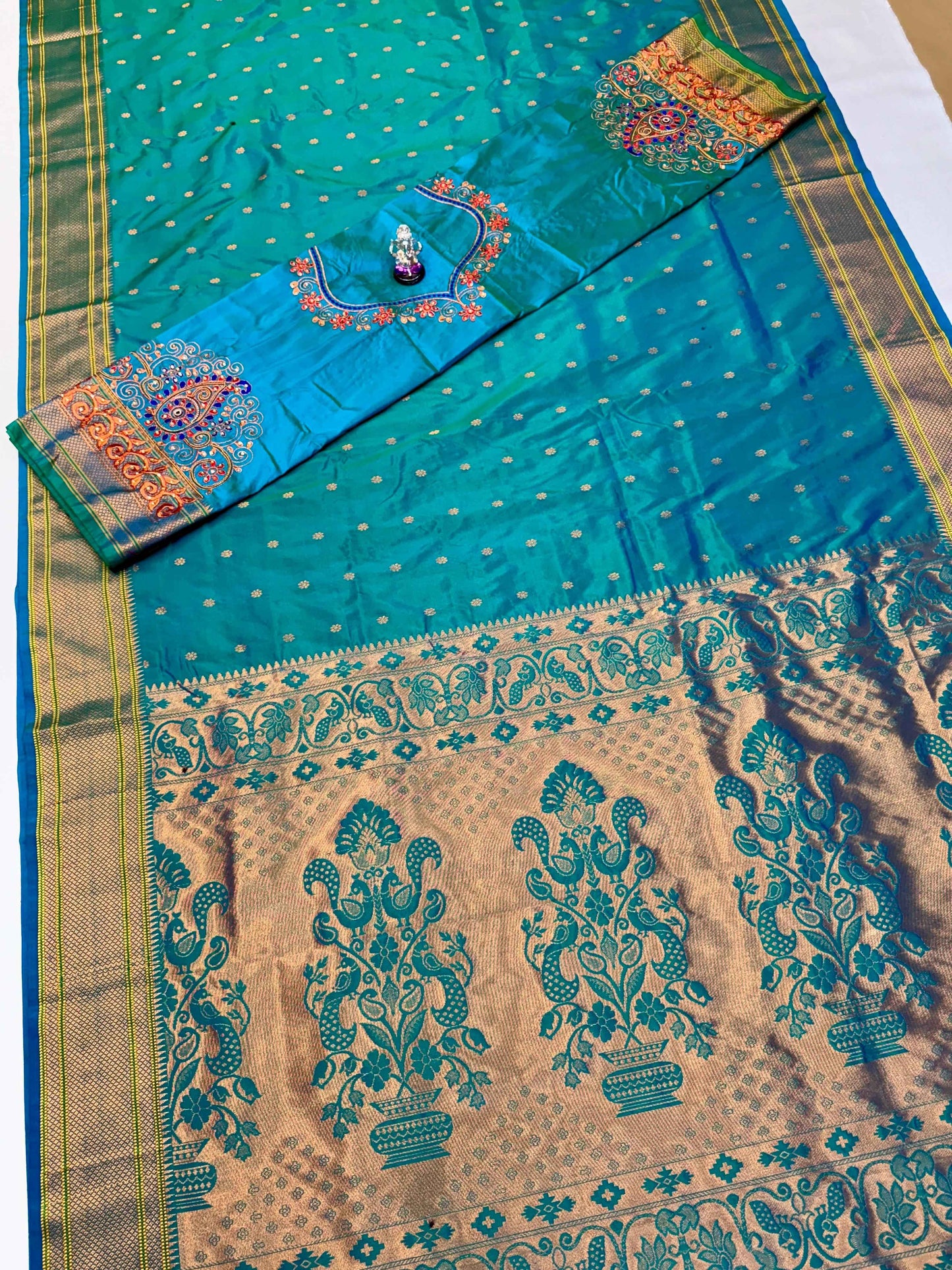 Designer Kalanjali Paithani Saree