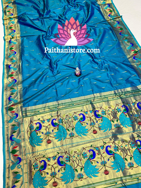 Beautiful Peacock Pallu Brocade Paithani Saree