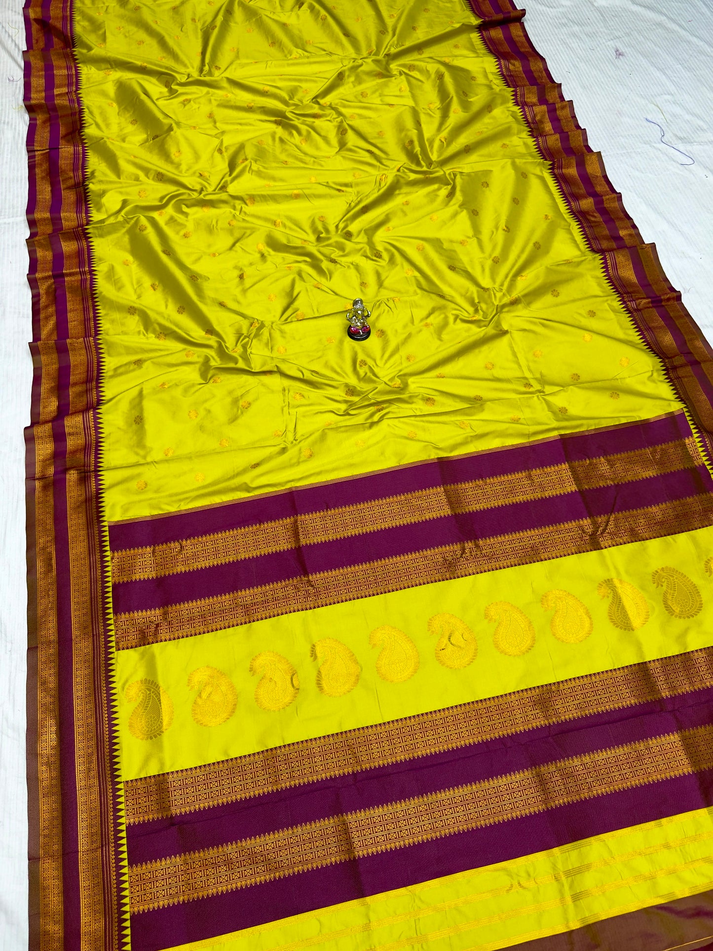 Semi-Silk Narayan Peth Paithani Saree