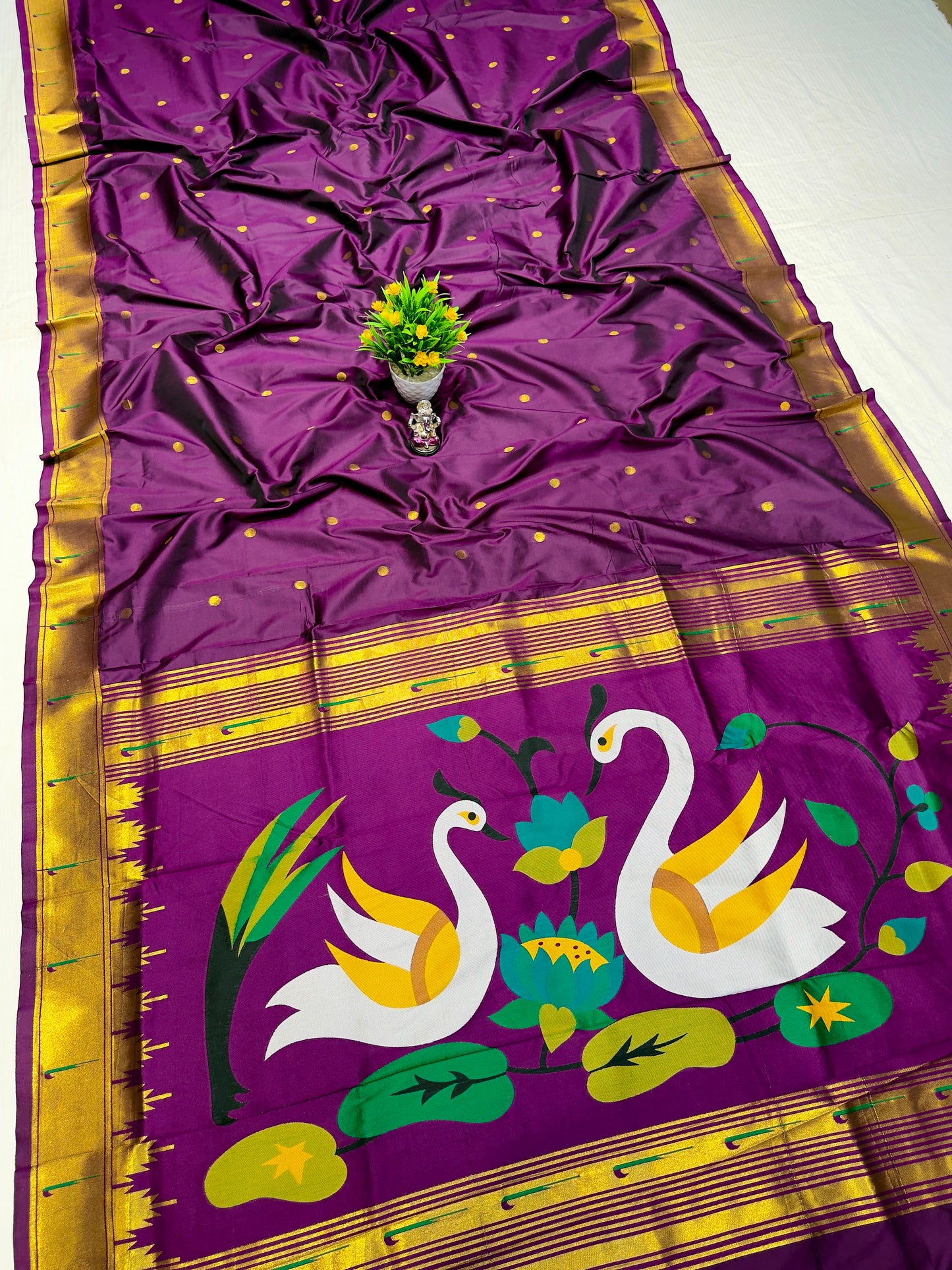 Beautiful Muniya Border Paithani Saree