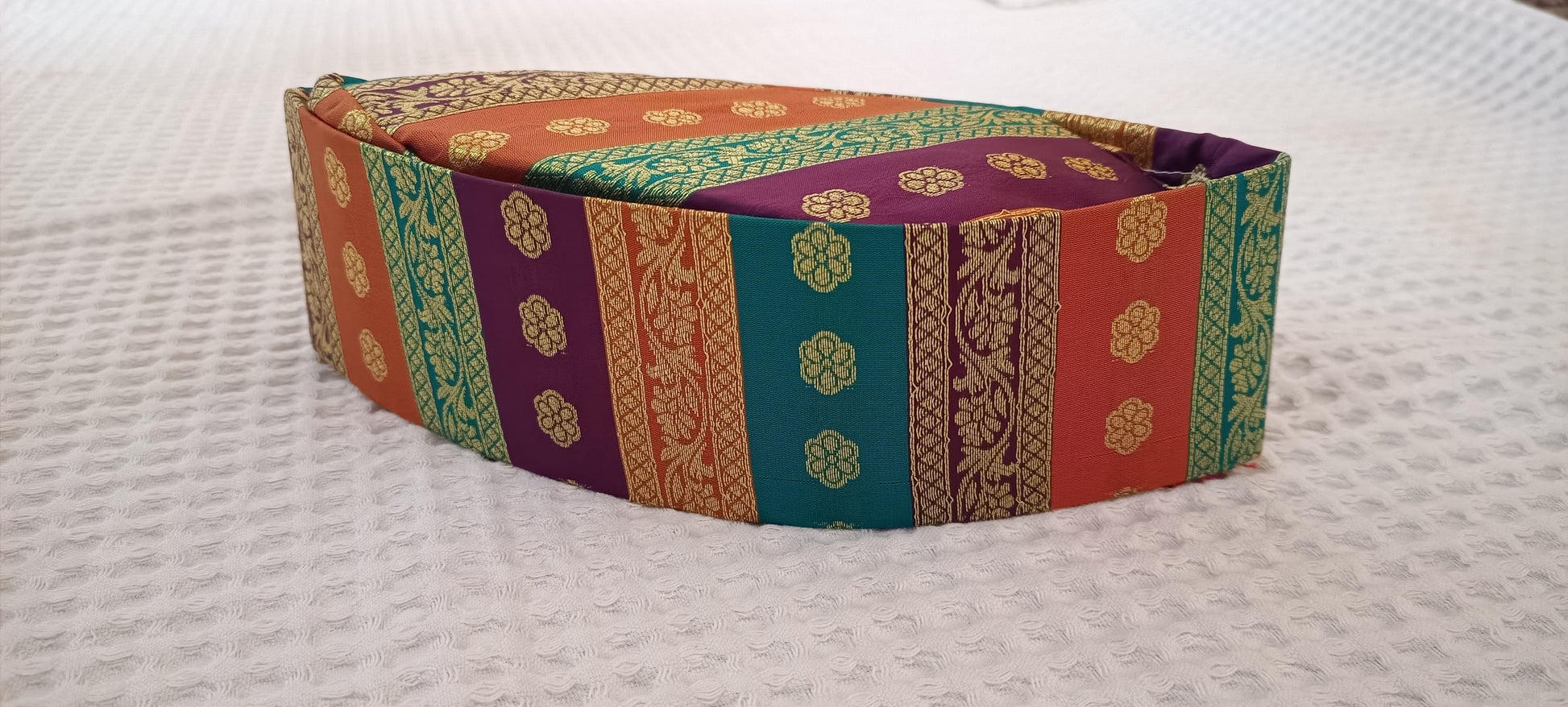 Paithani Topi 2 — Side Angle