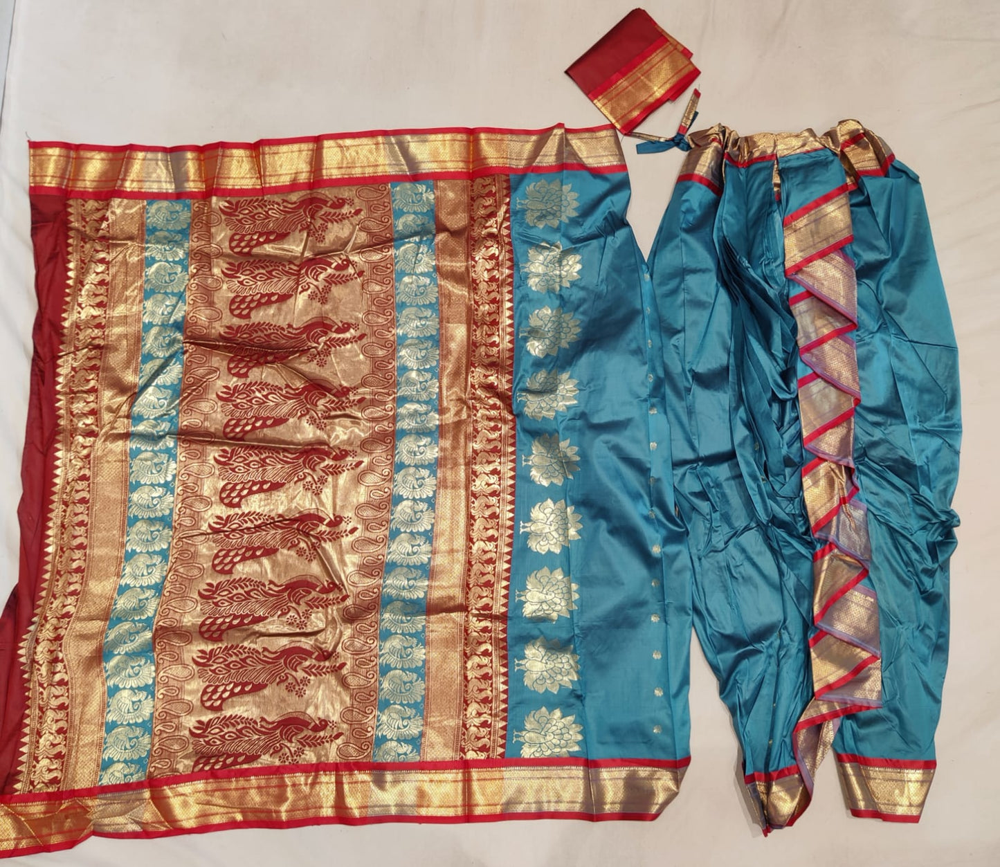Readymade 9 Yard Nauvari Paithani Saree - Pre-Draped Traditional