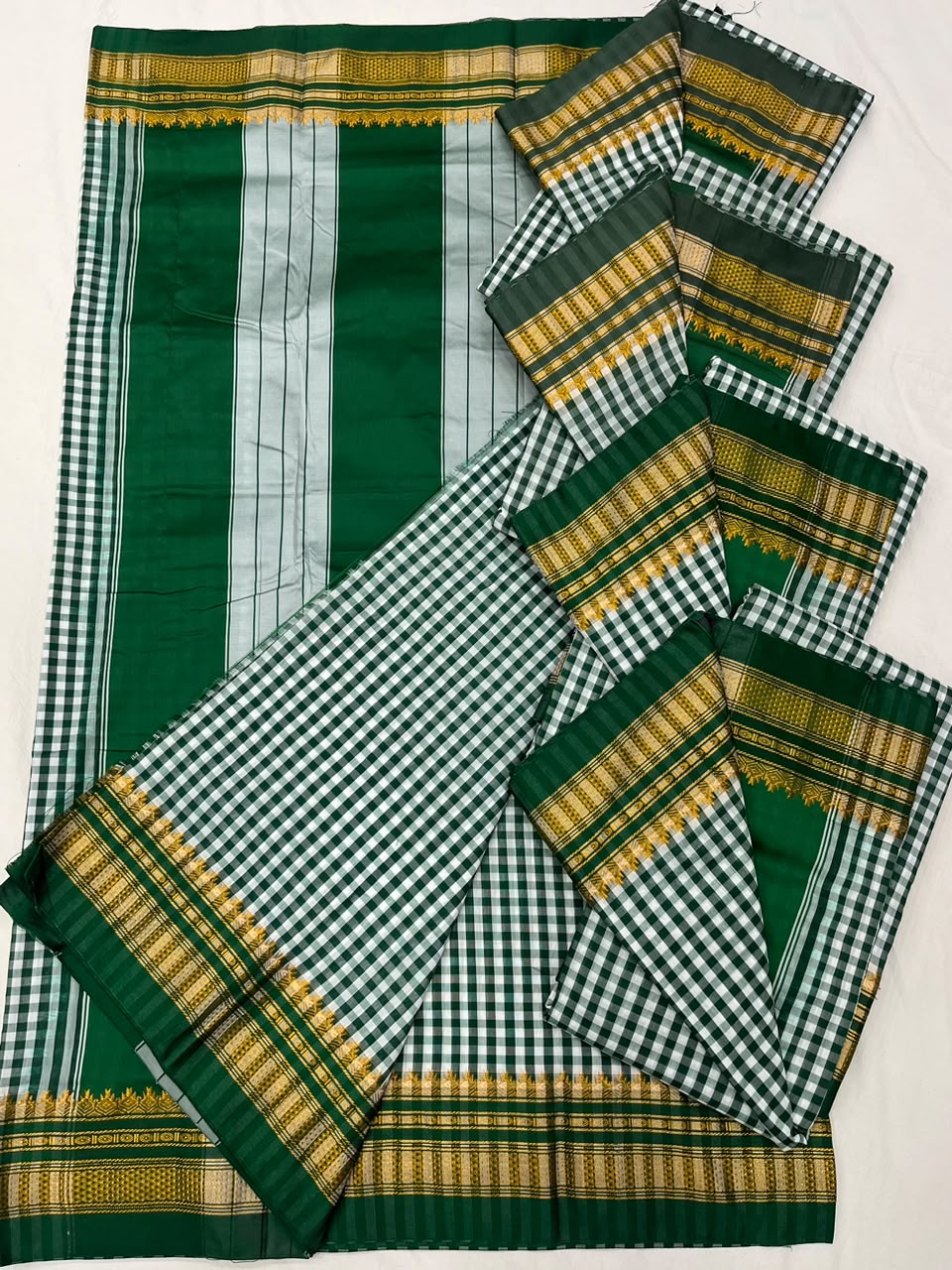 Checks Irkal Saree in Art Soft Silk with Contrast Blouse