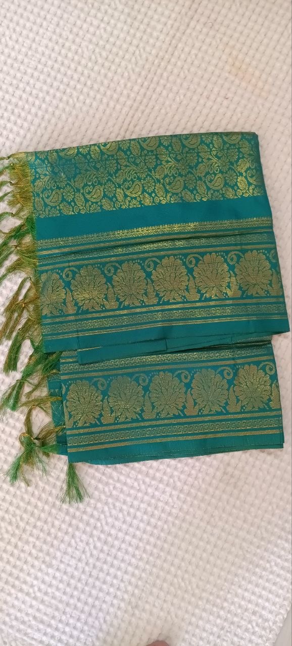 Teal Paithani Shela with gold lotus-floral pallu and paisley weave