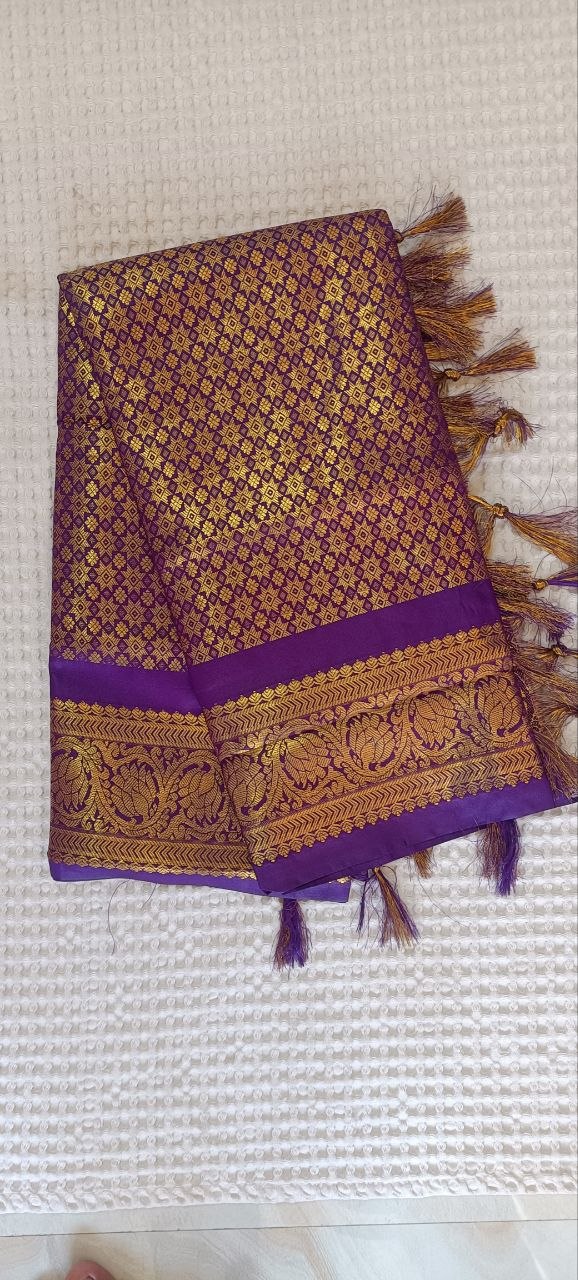 Violet Paithani Shela with dense gold diamond-floret weave