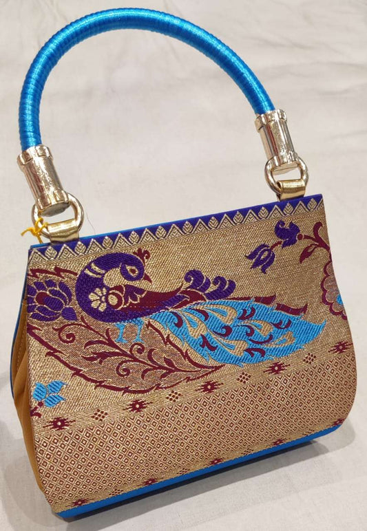 Designer Purses on Sale: Exclusive Deals on High-End Handbags