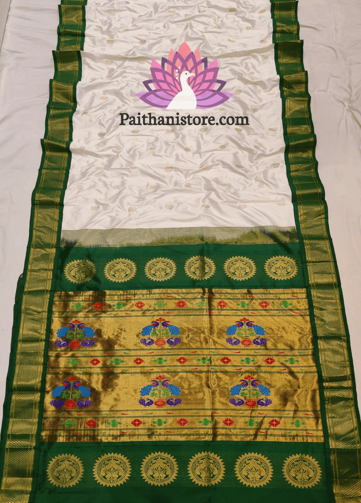 Maharani Paithani Kadhiyal Silk Saree
